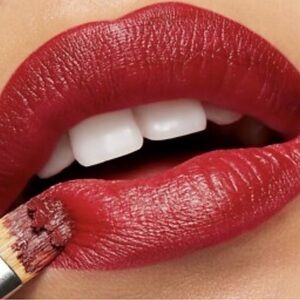 MAC x Whitney Houston ~ ‘NIPPY’S SENSUAL RED’ Matte Lipstick ~ RARE HTF NIB